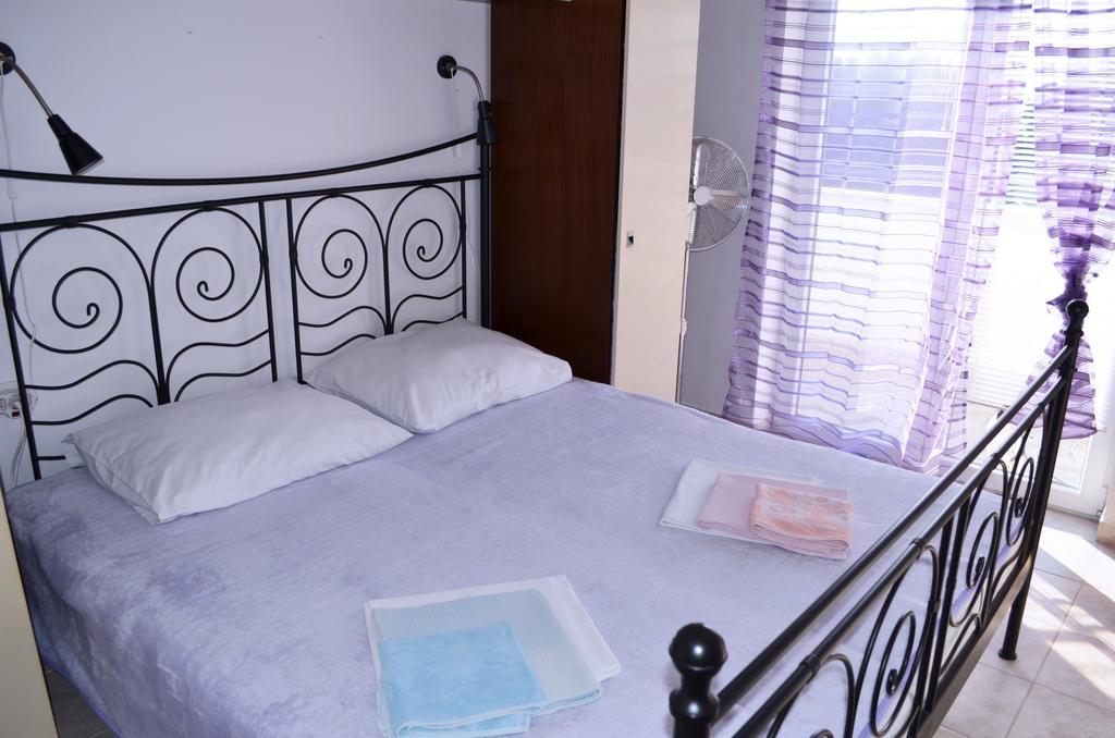 Apartments La Playa พูลา ภายนอก รูปภาพ