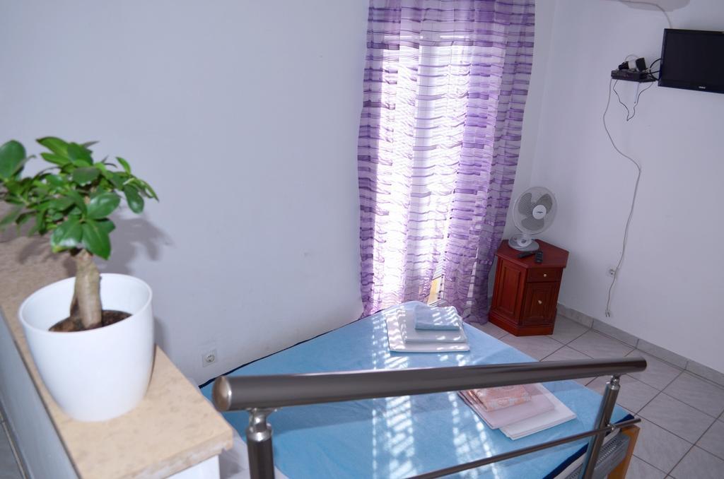 Apartments La Playa พูลา ภายนอก รูปภาพ